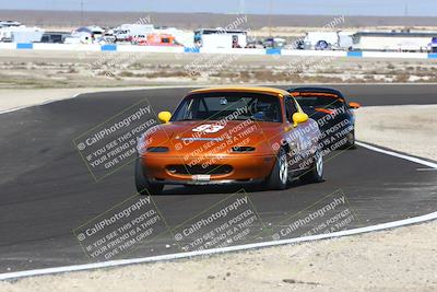 media/Jan-25-2025-CalClub SCCA (Sat) [[03c98a249e]]/Race 1/